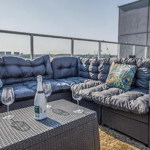 Apartament Rooftop Brzezno With The Sea View